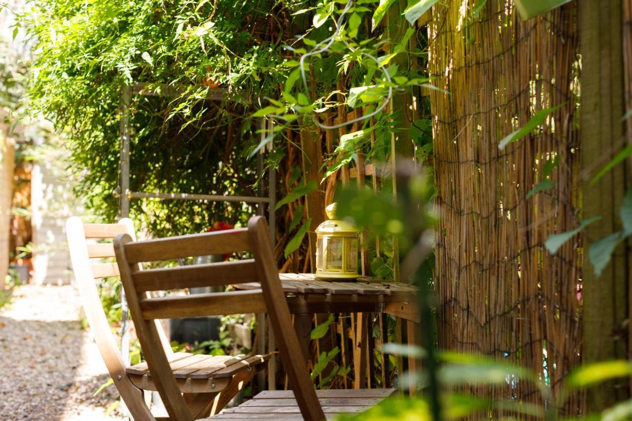 Colourful, 1-Bedroom Victorian Flat With Garden London Exterior photo